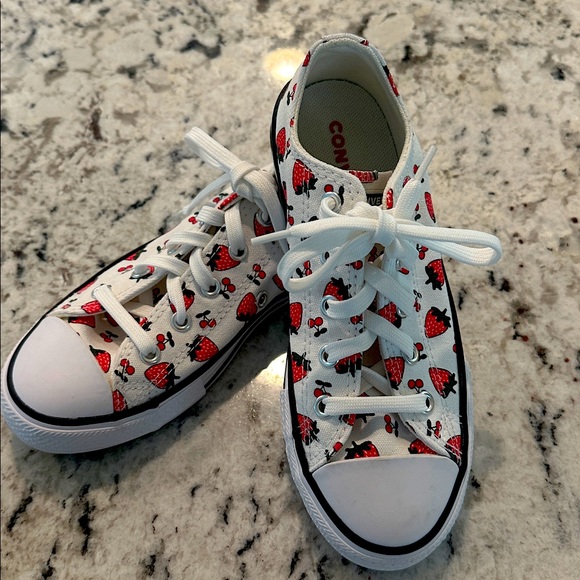 Converse Strawberry Print Sneakers •Child’s Size 1 - Picture 1 of 5